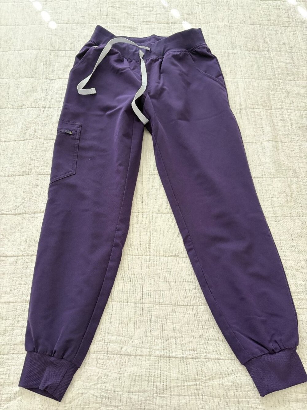Figs Women's Purple Jam Zamora Petite Jogger Scrub Pants (XS)